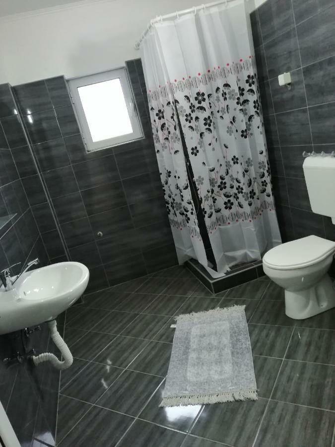 Ljupco Apartments ゲヴゲリヤ エクステリア 写真
