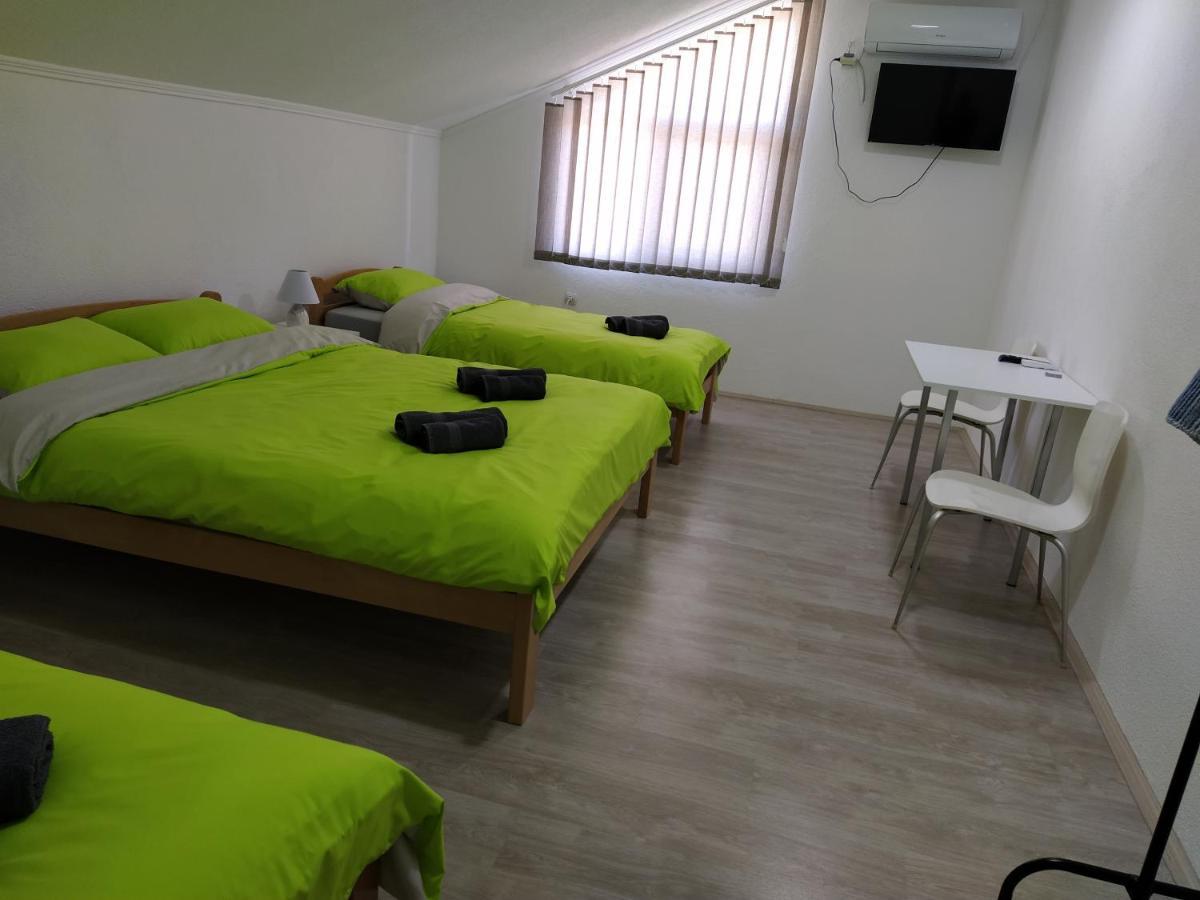 Ljupco Apartments ゲヴゲリヤ エクステリア 写真
